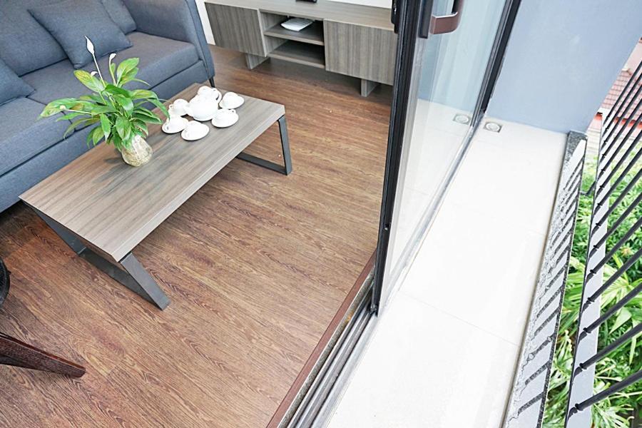Hanoi Home 3 - Luxury Apartment In Tay Ho Street Экстерьер фото